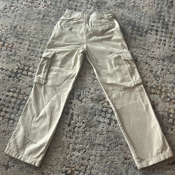 Aritzia/Tna cargo pants - Picture 4 of 4